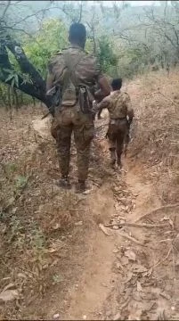 Extremist Amhara Fano Members Killing Non-amhara Innocent Civilians