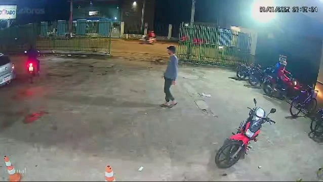 Criminals Set Fire To The Eldorado Supermarket. Colombia